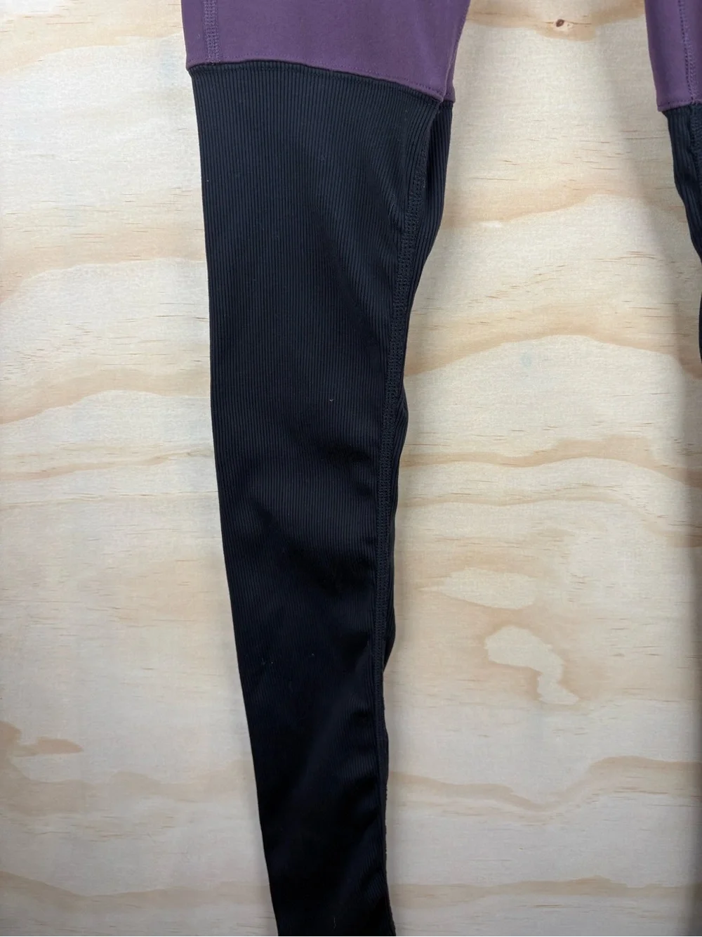 ALO Yoga Goddess Ribbed Leggings Purple Black Hi-Rise Women’s Size Small
